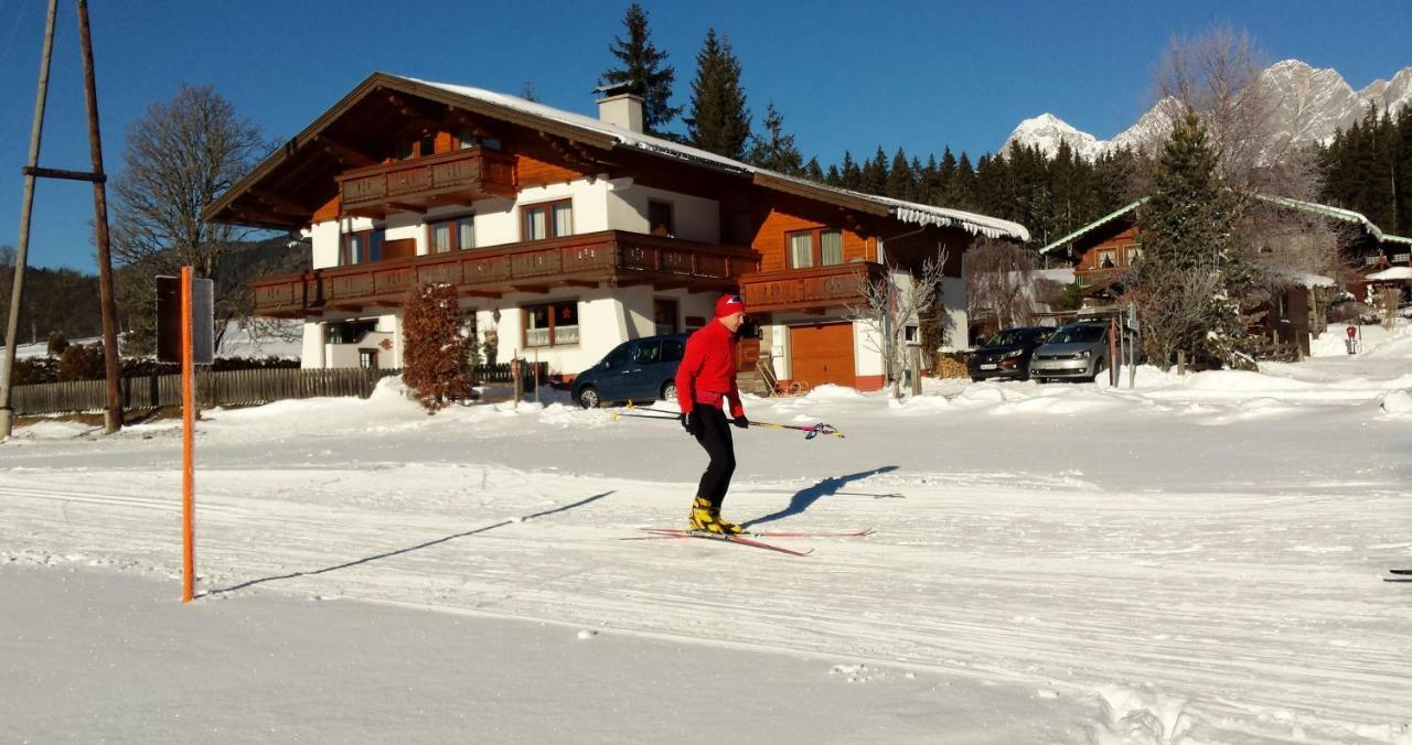 Haus Ferienglueck Apartment Ramsau am Dachstein Bagian luar foto